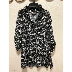 Black White Abstract Print Collared Button Down Shirt Women